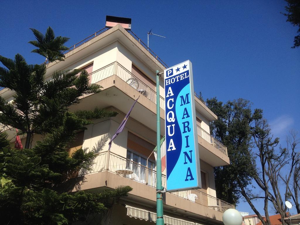 Hotel Acqua Marina Albissola Marina Exterior photo